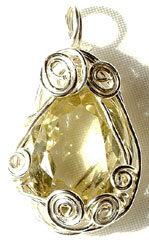 �������V�g�����E�t�@�Z�b�g�J�b�g�y���_���g