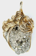 �p�C���C�g���C���[�y���_���g