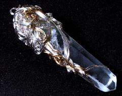 �R���Y���[�U�[�����y���_���g