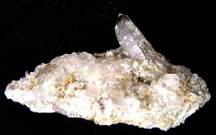 �R���Y�ΐ����N���X�^�[